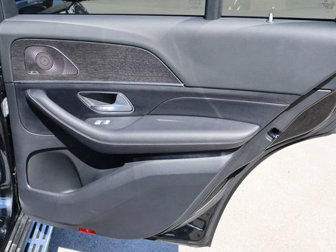 Used 2021 Mercedes-Benz GLE 350 4MATIC image 16