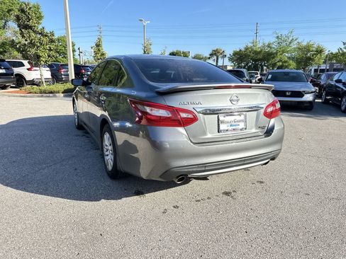Used 2018 Nissan Altima 2.5 S w/ S Convenience Package image 4