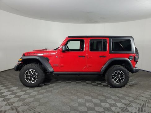 Used 2025 Jeep Wrangler Unlimited Rubicon AWD/4WD image 7