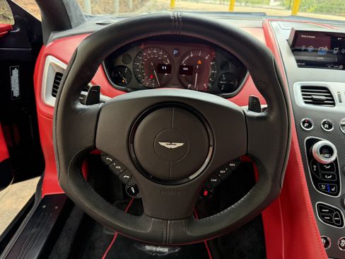 Used 2014 Aston Martin Vanquish Coupe RWD image 11