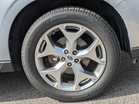 Used 2017 Subaru Forester 2.5i Touring image 11