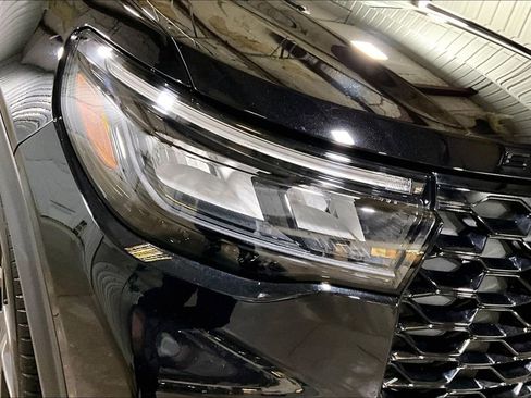 Used 2025 Ford Explorer ST w/ Sun And Sound Package image 4