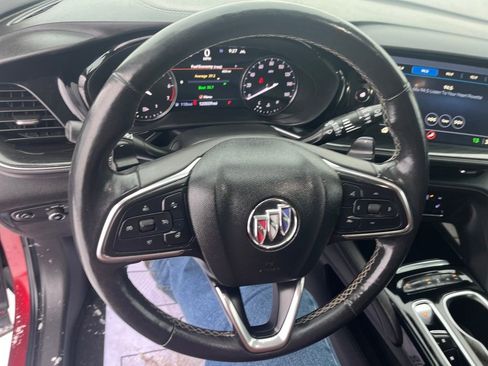 Used 2021 Buick Envision Essence image 10