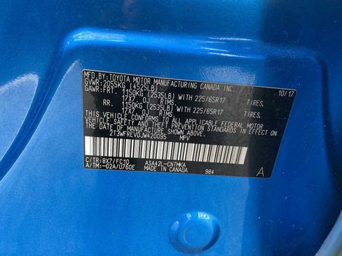 Used 2018 Toyota RAV4 XLE FWD image 31