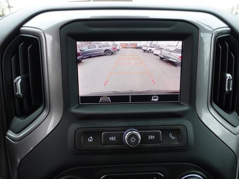 Used 2023 Chevrolet Silverado 1500 Custom image 39