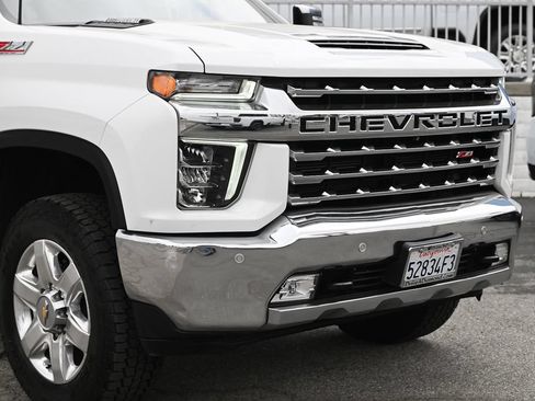 Used 2021 Chevrolet Silverado 2500 LTZ w/ LTZ Premium Package AWD/4WD image 10