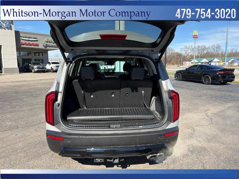 Used 2021 Kia Telluride SX w/ SX Prestige Package image 35
