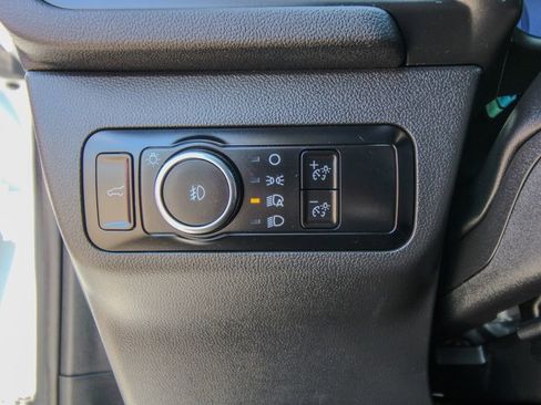 Used 2023 Ford Escape Platinum image 18