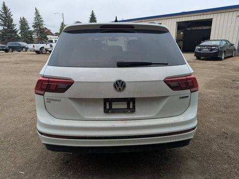 Used 2021 Volkswagen Tiguan SE R-Line AWD/4WD image 13