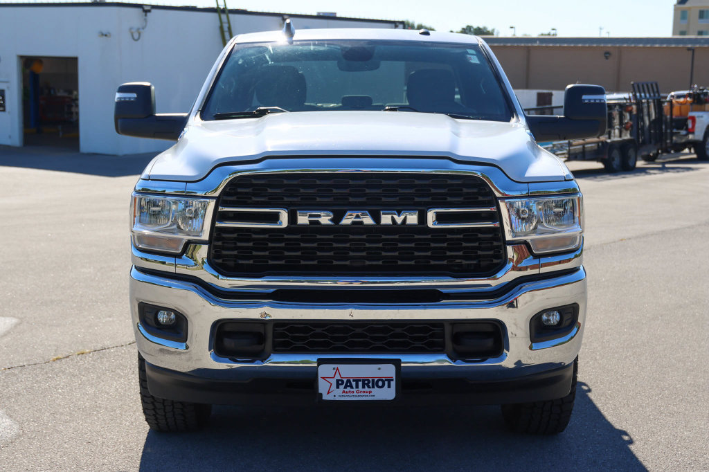 Used 2024 RAM 2500 Big Horn AWD/4WD image 2