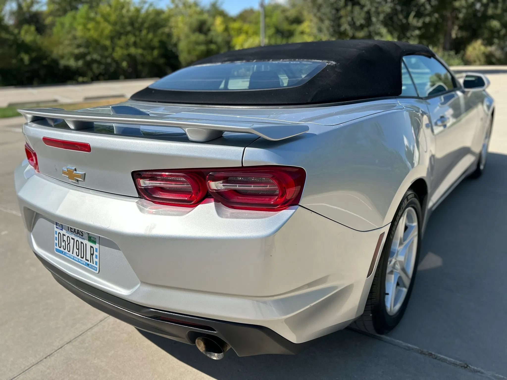 Used 2019 Chevrolet Camaro LT RWD image 7