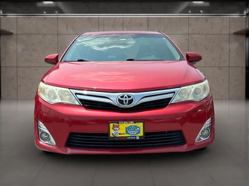 Used 2013 Toyota Camry XLE w/ Convenience Pkg FWD image 23