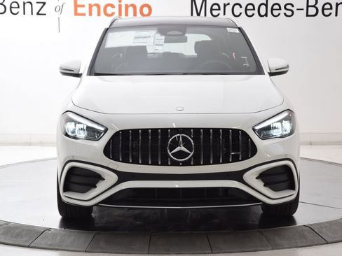 New 2026 Mercedes-Benz GLA 35 AMG 4MATIC image 9