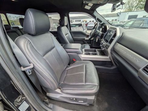 Used 2022 Ford F350 Lariat w/ Lariat Value Package AWD/4WD image 17