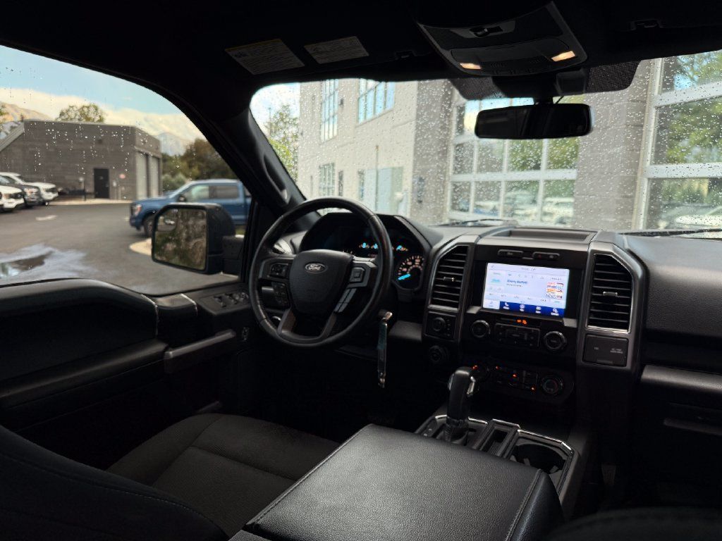 Used 2019 Ford F150 XLT w/ Equipment Group 302A Luxury AWD/4WD image 40