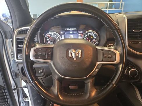 Used 2022 RAM 1500 Big Horn AWD/4WD image 14