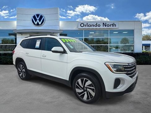 Used 2025 Volkswagen Atlas SE FWD image 1