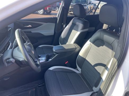 Certified 2024 Buick Envista Preferred w/ Convenience I Package image 31