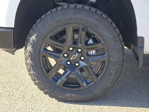 New 2026 Chevrolet Silverado 1500 Custom Trail Boss image 10