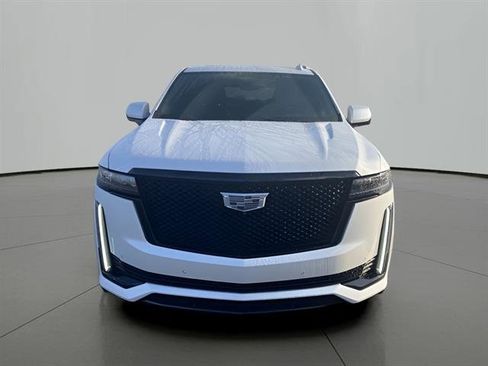 Used 2021 Cadillac Escalade Sport w/ Driver Assist Tech Package image 7