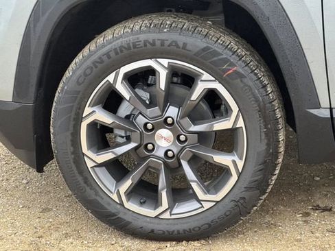 New 2026 GMC Terrain Elevation w/ Elevation Premium Package image 32