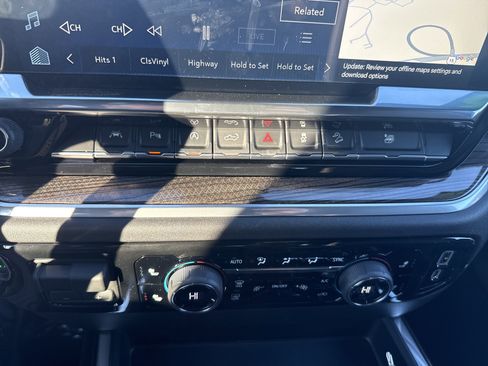 New 2026 Chevrolet Silverado 1500 LT w/ Z71 Off-Road Package image 26