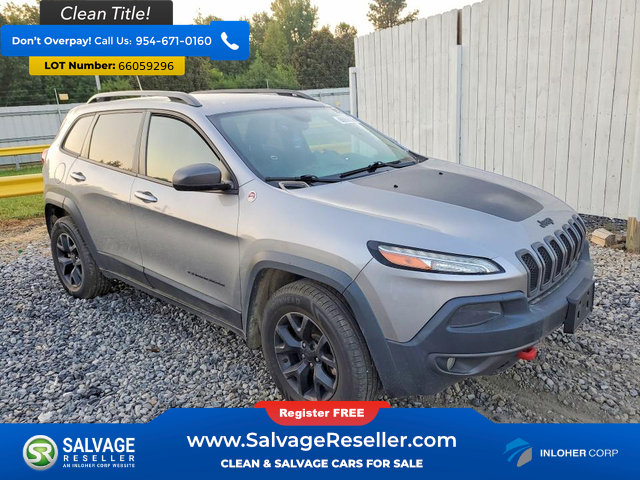 Used 2016 Jeep Cherokee Trailhawk w/ Cold Weather Group AWD/4WD image 5