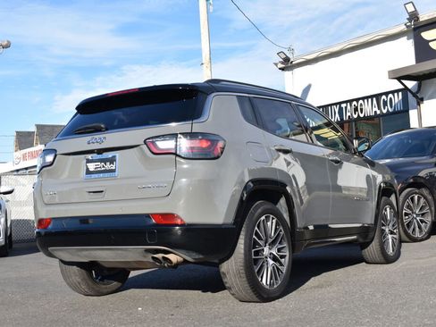 Used 2022 Jeep Compass Limited w/ Elite Group image 9