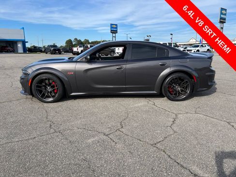 Used 2021 Dodge Charger Scat Pack RWD image 2