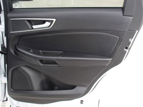 Used 2024 Ford Edge SEL image 22