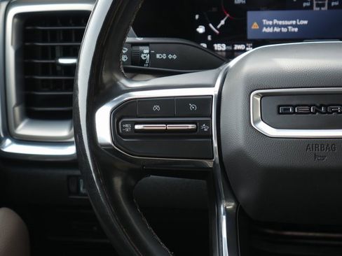 Used 2023 GMC Canyon Denali w/ Denali Black Edition image 19
