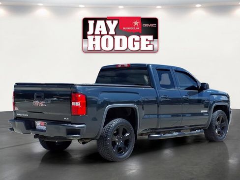 Used 2017 GMC Sierra 1500 SLE w/ SLE Value Package AWD/4WD image 6