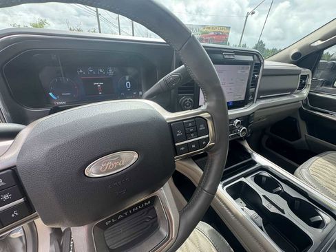 Used 2026 Ford F250 Platinum w/ Platinum Plus Package AWD/4WD image 18