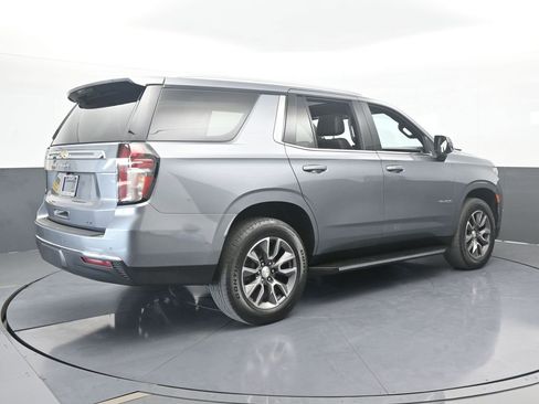 Used 2022 Chevrolet Tahoe LT w/ LT Signature Plus Package image 6