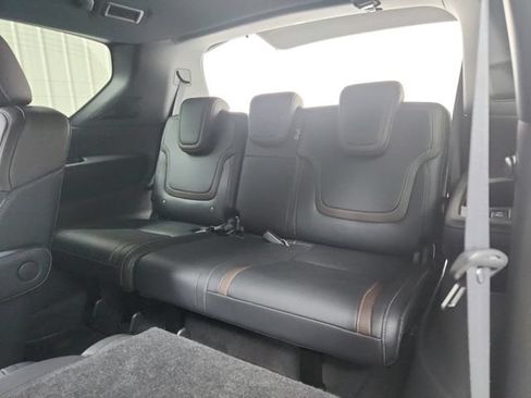 Used 2025 Nissan Armada SL w/ Captain's Chari Seat Package AWD/4WD image 36