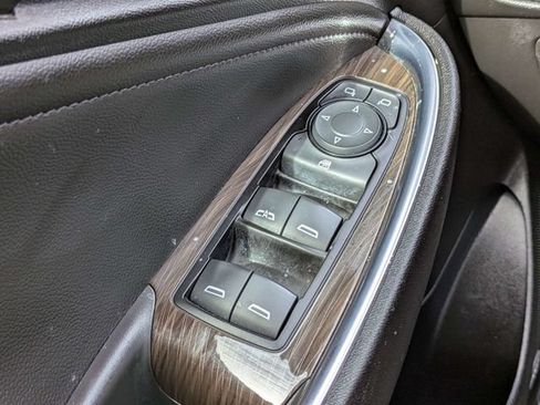 Used 2024 Chevrolet Malibu LT FWD image 22