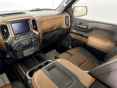 Used 2019 Chevrolet Silverado 1500 High Country image 22