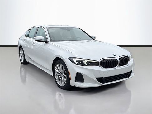 Certified 2024 BMW 330i Sedan image 2