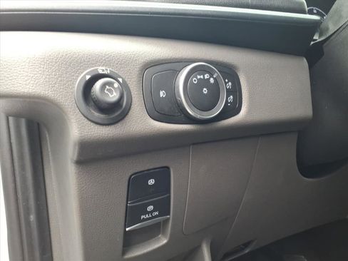 Used 2024 Ford Transit 350 XLT RWD image 15