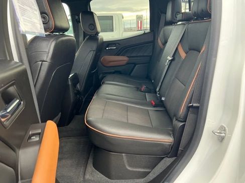 Used 2023 GMC Canyon AT4 image 23