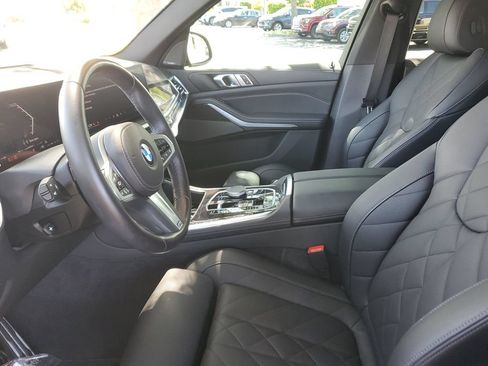 Used 2024 BMW X5 xDrive40i w/ M Sport Package AWD/4WD image 22