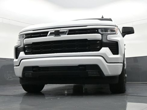 Used 2024 Chevrolet Silverado 1500 RST image 30