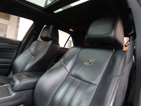 Used 2016 Chrysler 300 S w/ Light Group image 11