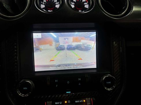 Used 2022 Ford Mustang Shelby GT500 w/ Technology Package RWD image 56
