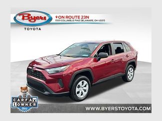 Used 2024 Toyota RAV4 LE video 1