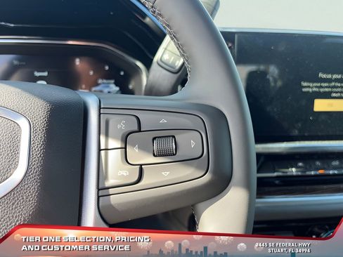 New 2025 GMC Sierra 1500 Elevation image 25