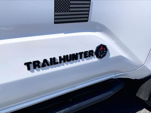 Used 2024 Toyota Tacoma 4x4 Double Cab Hybrid image 10