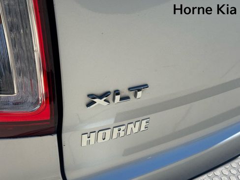 Used 2013 Ford Explorer XLT FWD image 29
