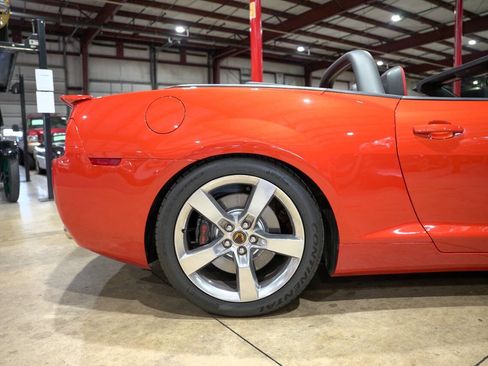 Used 2011 Chevrolet Camaro SS w/ RS Package image 9