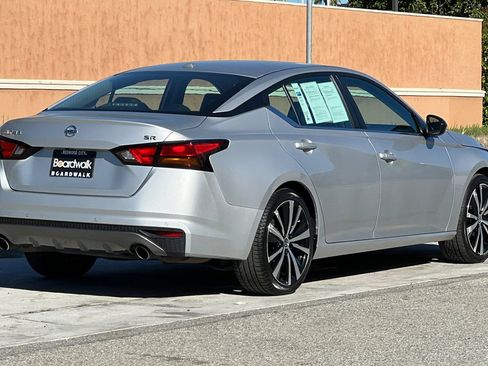Used 2022 Nissan Altima 2.5 SR image 4
